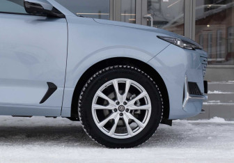 Подержанный автомобиль Changan UNI-K 2023 года (9 фото)