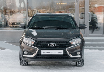 Подержанный автомобиль LADA (ВАЗ) Vesta Wagon 2021 года (2 фото)