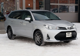 Подержанный автомобиль Toyota Corolla Wagon 2018 года (3 фото)