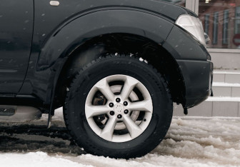 Подержанный автомобиль Nissan Pathfinder 2007 года (9 фото)