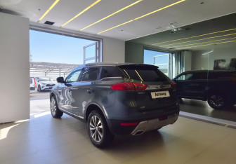 Подержанный автомобиль Geely Atlas 2020 года (6 фото)