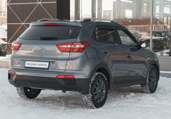 Подержанный автомобиль Hyundai Creta 2020 года (5 фото)