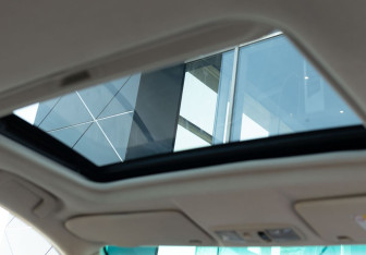 Подержанный автомобиль Mitsubishi Outlander 2008 года (20 фото)