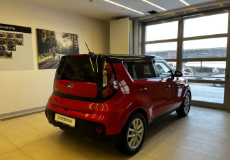 Подержанный автомобиль Kia Soul 2018 года (4 фото)