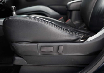 Подержанный автомобиль Mitsubishi Outlander 2010 года (16 фото)