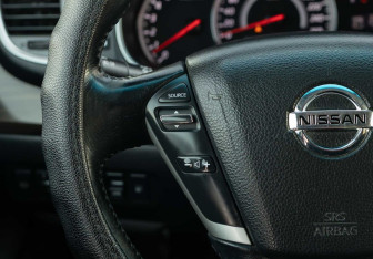 Подержанный автомобиль Nissan Teana 2013 года (12 фото)