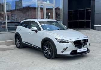 Подержанный автомобиль Mazda CX-3 2016 года (3 фото)