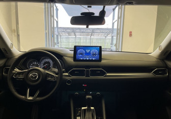 Подержанный автомобиль Mazda CX-5 2021 года (9 фото)