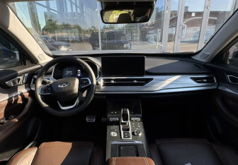 Подержанный автомобиль Chery Tiggo 8 Pro 2021 года (9 фото)