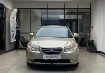 Подержанный автомобиль Hyundai Elantra Sedan 2007 года (3 фото)