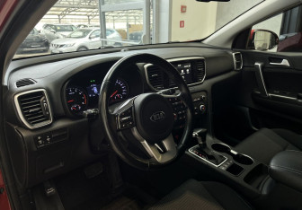 Подержанный автомобиль Kia Sportage 2019 года (7 фото)