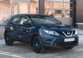 Подержанный автомобиль Nissan Qashqai 2015 года (3 фото)