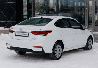 Подержанный автомобиль Hyundai Solaris Sedan 2019 года (5 фото)