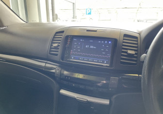 Подержанный автомобиль Toyota Allion 2002 года (10 фото)