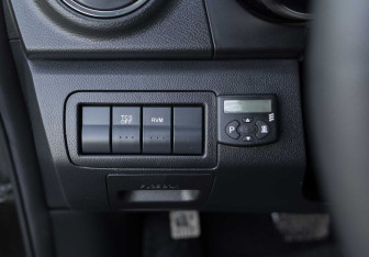 Подержанный автомобиль Mazda CX-7 2011 года (19 фото)