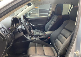 Подержанный автомобиль Mazda CX-5 2012 года (8 фото)