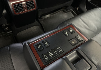 Подержанный автомобиль Toyota Camry Sedan 2013 года (13 фото)