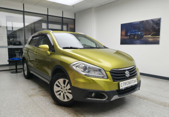 Подержанный автомобиль Suzuki SX4 Hatchback 2014 года (4 фото)