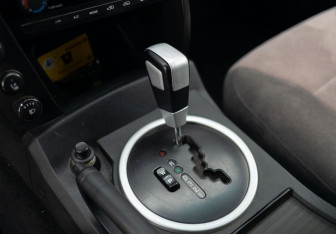 Подержанный автомобиль SsangYong Kyron 2008 года (16 фото)