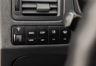 Подержанный автомобиль Hyundai Tucson 2008 года (17 фото)