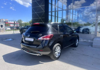 Подержанный автомобиль Nissan Murano Suv 2012 года (8 фото)