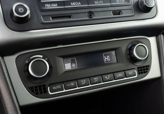 Подержанный автомобиль Volkswagen Polo Sedan 2020 года (15 фото)