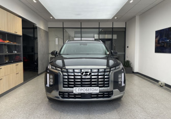 Подержанный автомобиль Hyundai Palisade 2022 года (2 фото)