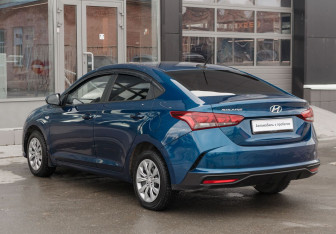 Подержанный автомобиль Hyundai Solaris Sedan 2021 года (7 фото)