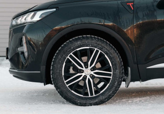 Подержанный автомобиль Chery Tiggo 7 Pro Max 2023 года (9 фото)