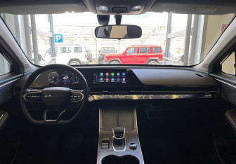 Подержанный автомобиль Omoda C5 2024 года (10 фото)