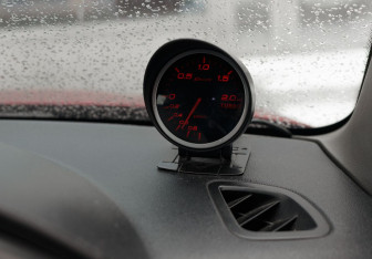 Подержанный автомобиль Subaru Forester Suv 2002 года (16 фото)