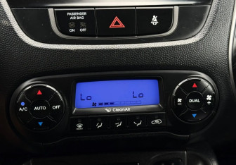 Подержанный автомобиль Hyundai ix35 2013 года (13 фото)