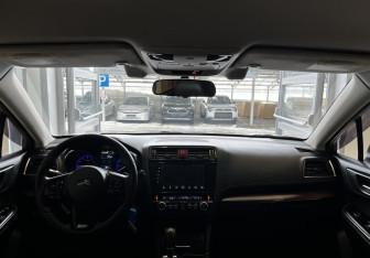 Подержанный автомобиль Subaru Outback Wagon 2016 года (9 фото)