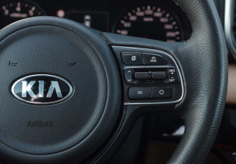 Подержанный автомобиль Kia Sportage 2017 года (12 фото)