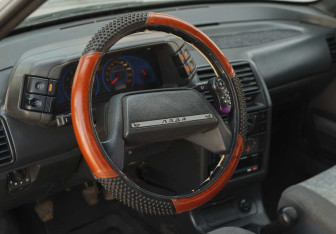 Подержанный автомобиль LADA (ВАЗ) 2111 2003 года (11 фото)