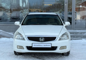 Подержанный автомобиль Honda Inspire 2003 года (2 фото)