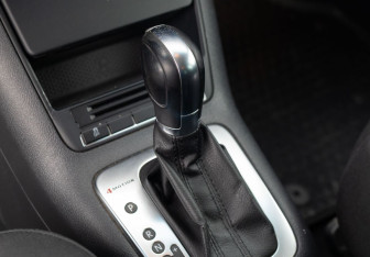 Подержанный автомобиль Volkswagen Tiguan 2012 года (15 фото)