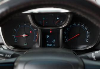 Подержанный автомобиль Chevrolet Orlando 2012 года (13 фото)