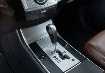 Подержанный автомобиль Hyundai Veracruz 2007 года (16 фото)