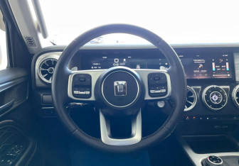 Подержанный автомобиль Tank 300 2023 года (17 фото)