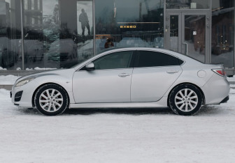 Подержанный автомобиль Mazda 6 Sedan 2010 года (8 фото)