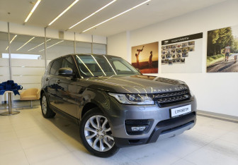 Подержанный автомобиль Land Rover Range Rover Sport 2015 года (3 фото)