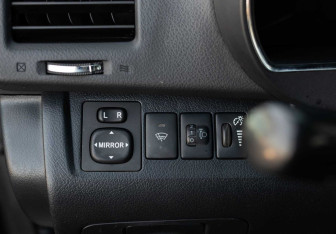 Подержанный автомобиль Toyota Highlander 2011 года (20 фото)