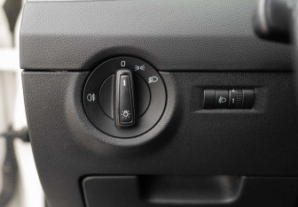 Подержанный автомобиль Skoda Octavia Liftback 2015 года (17 фото)