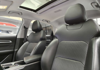 Подержанный автомобиль Geely Emgrand 2024 года (13 фото)