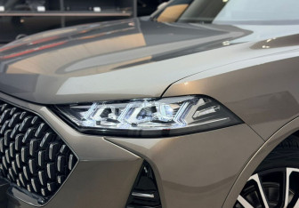 Подержанный автомобиль Wey Coffee 01 2023 года (3 фото)