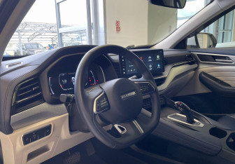 Подержанный автомобиль Haval F7 2022 года (7 фото)