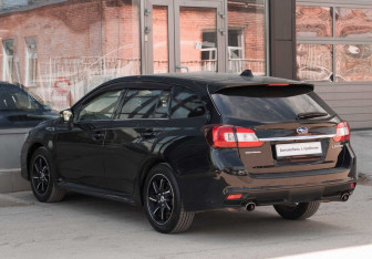 Подержанный автомобиль Subaru Levorg 2019 года (7 фото)