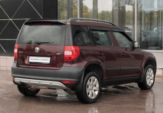 Подержанный автомобиль Skoda Yeti 2011 года (5 фото)