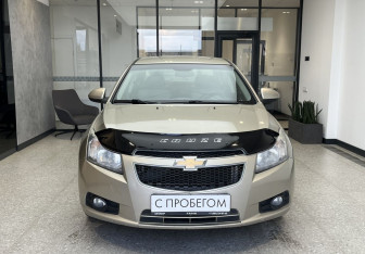 Подержанный автомобиль Chevrolet Cruze Sedan 2011 года (2 фото)